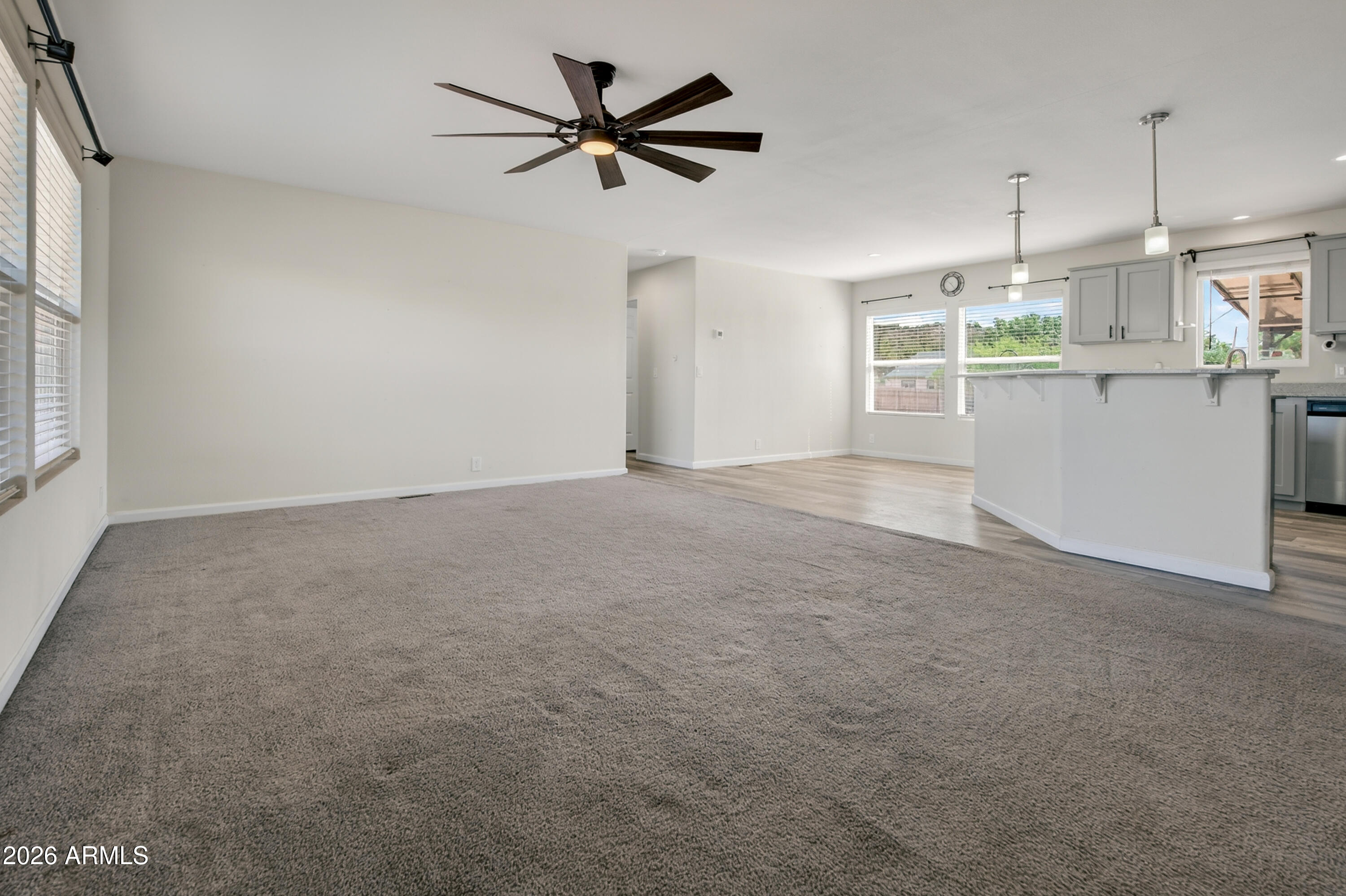 5885 N ROBIN LYNN Lane