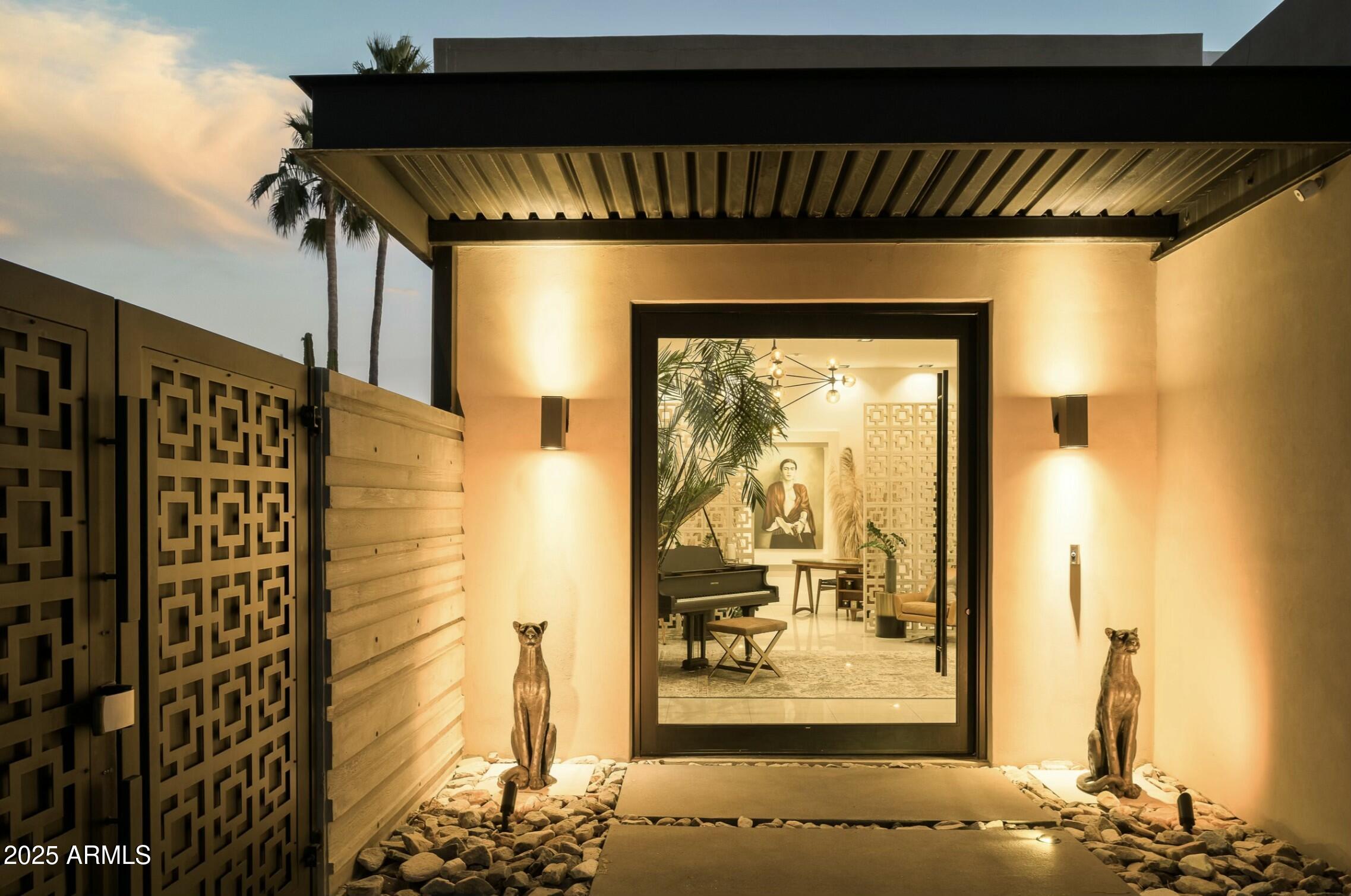 8011 E Larkspur Drive