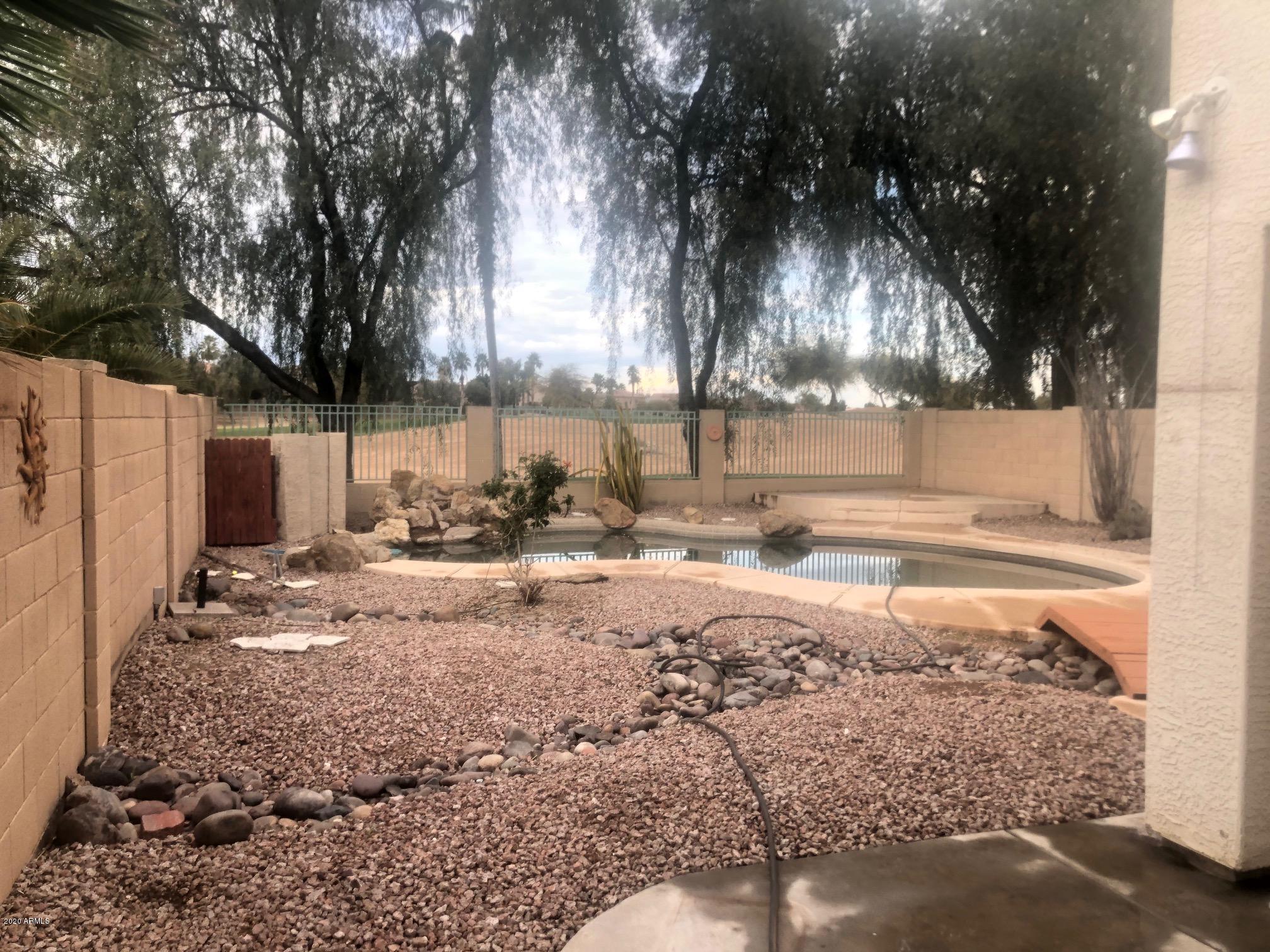 13590 W DESERT FLOWER Drive