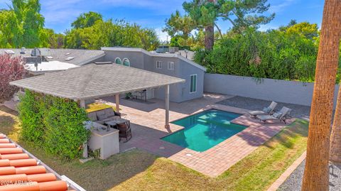 1704 E SOLANO Drive Phoenix AZ 85016