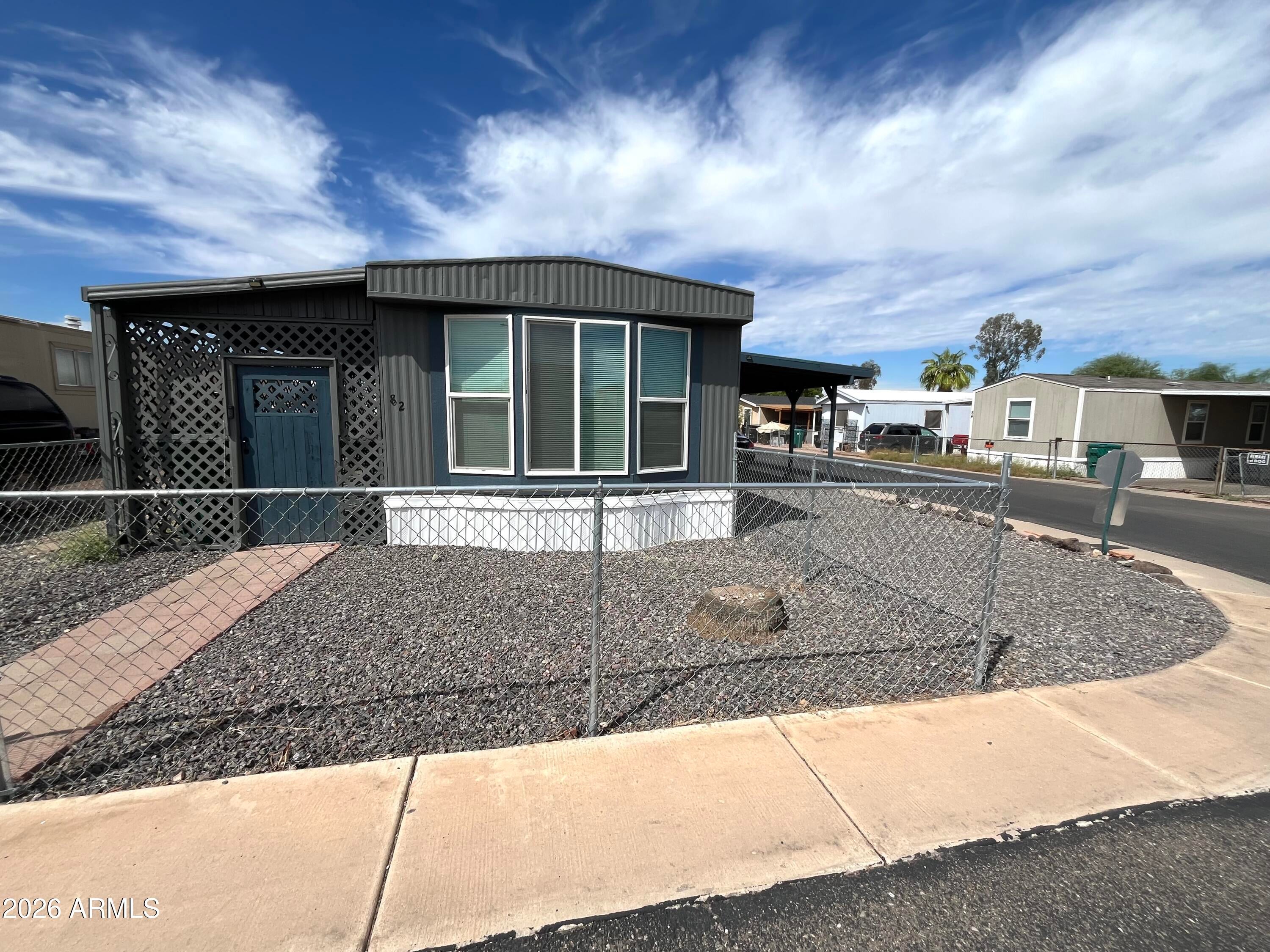 12727 W GLENDALE Avenue 82