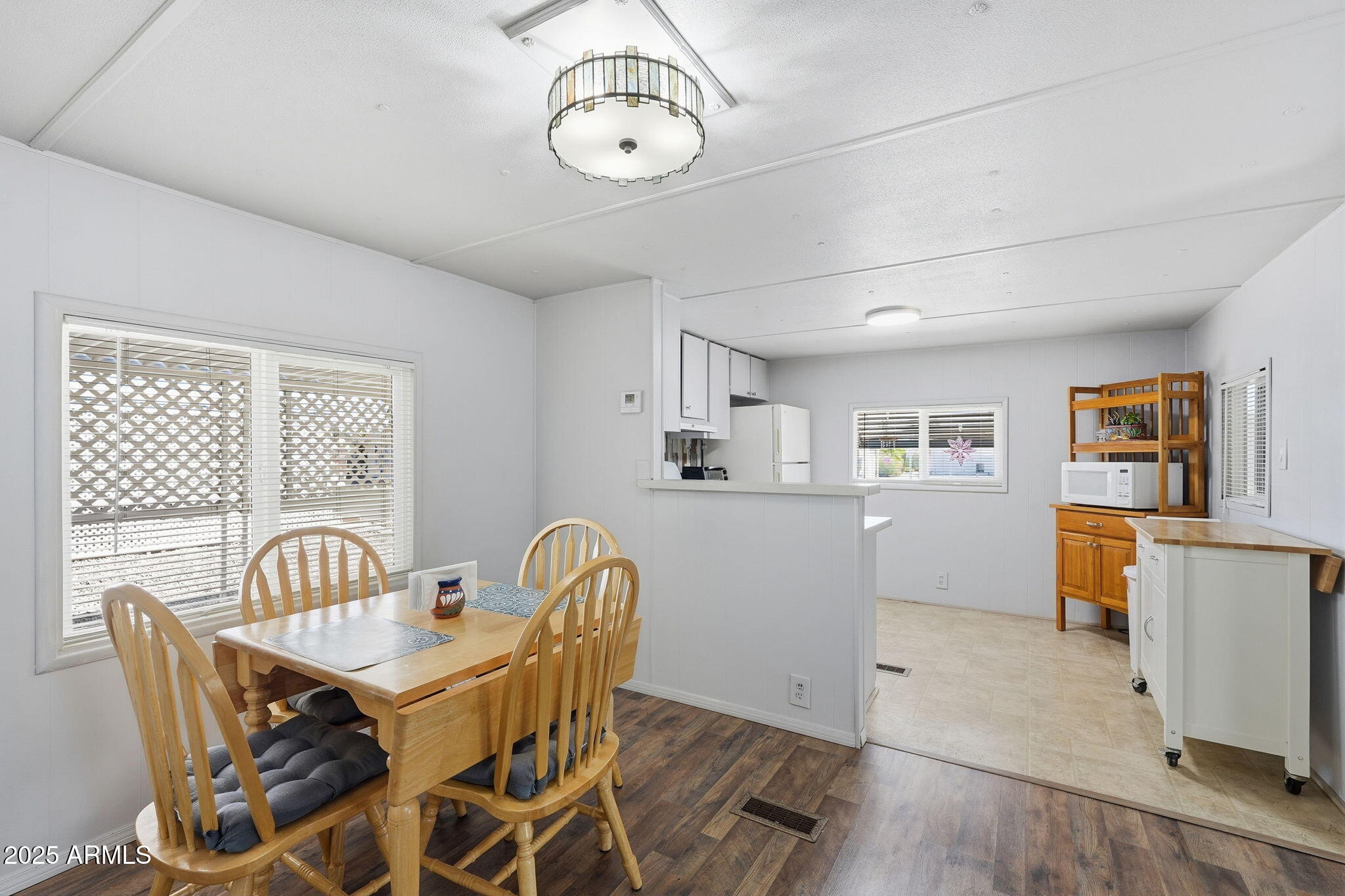 2100 N TREKELL Road 16