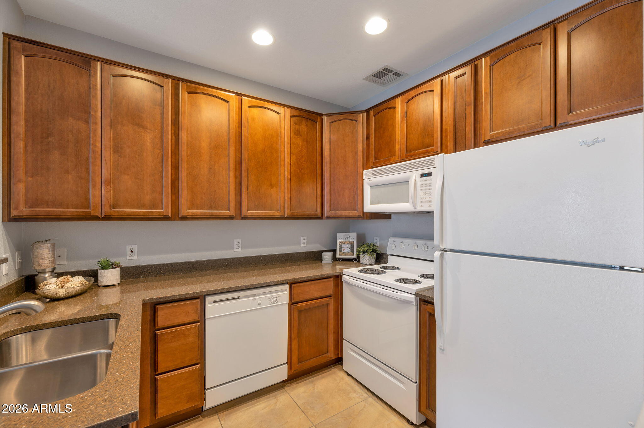 4455 E PARADISE VILLAGE Parkway S 1052