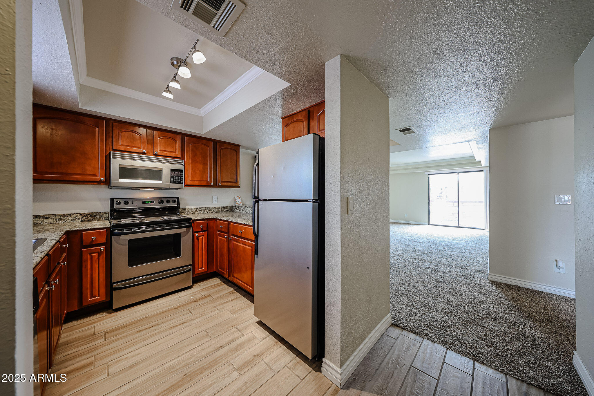 3435 W DANBURY Drive B204