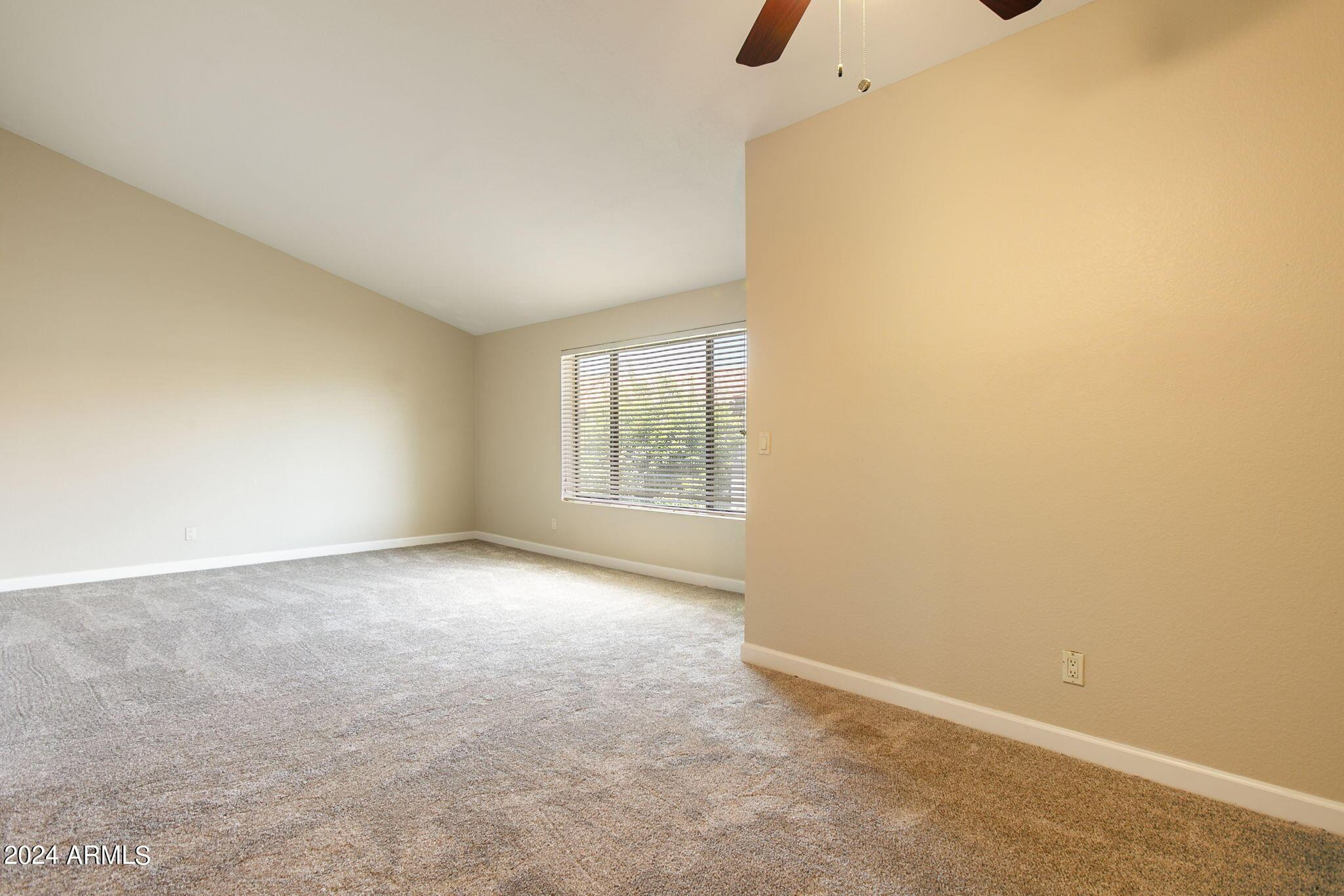 1402 E Guadalupe Road 211