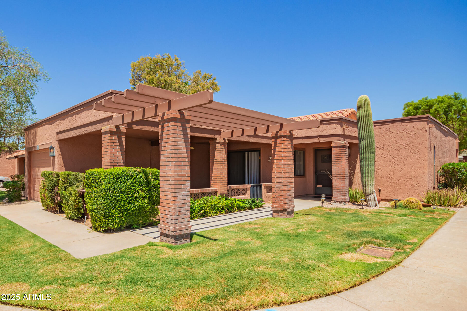 287 LEISURE WORLD --
