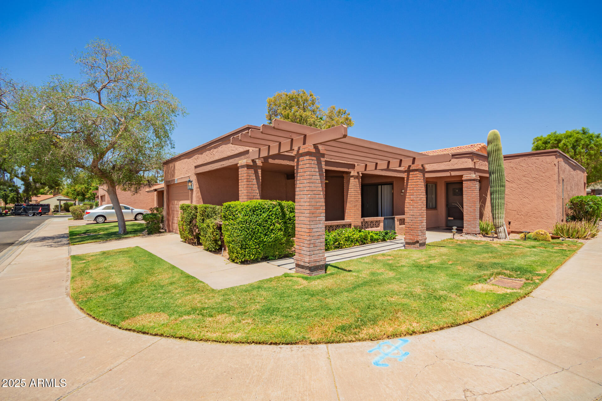 287 LEISURE WORLD --