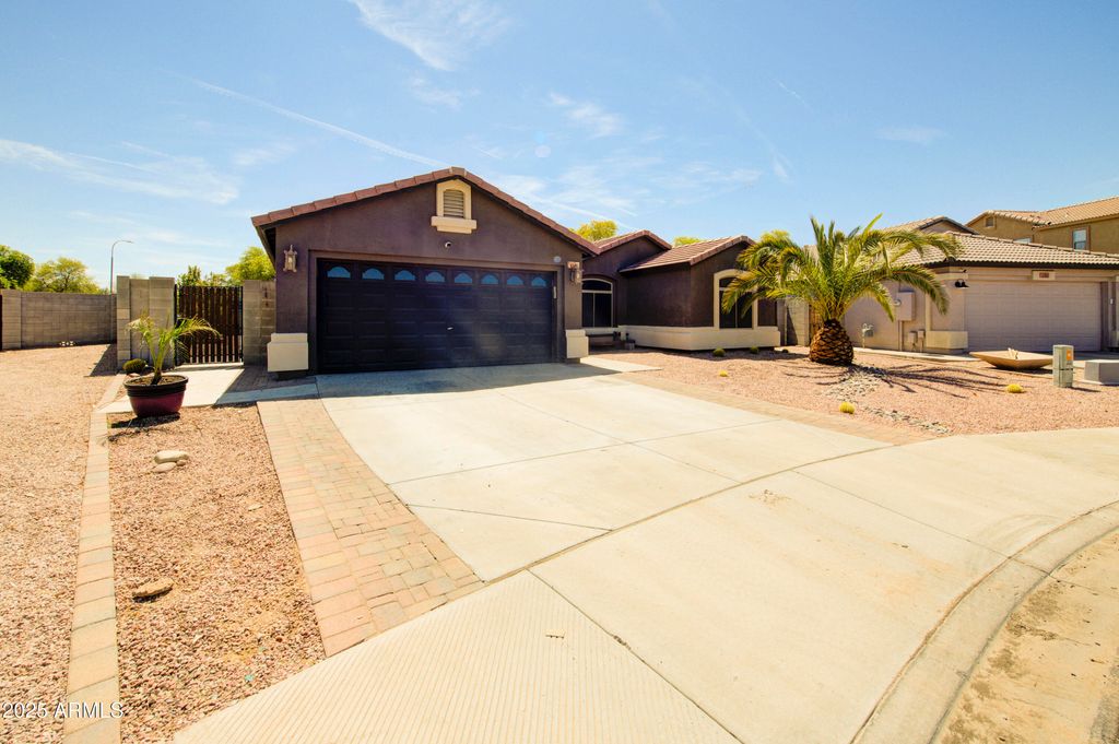 Photo of 2318 S 113th Avenue, Avondale, AZ 85323 (MLS # 6903102)