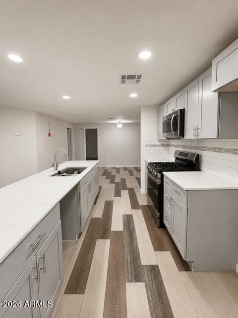 805 N Dysart Road 120