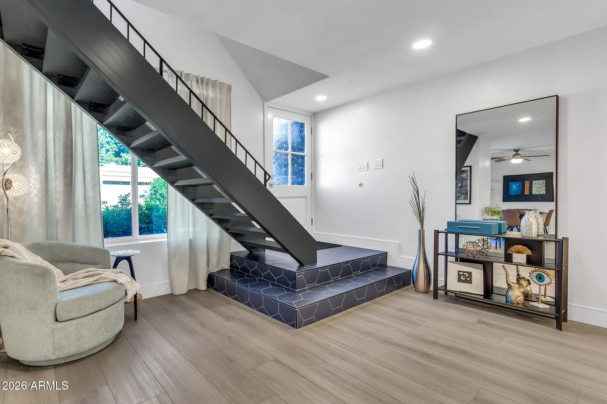 5625 S ADMIRALTY Court C