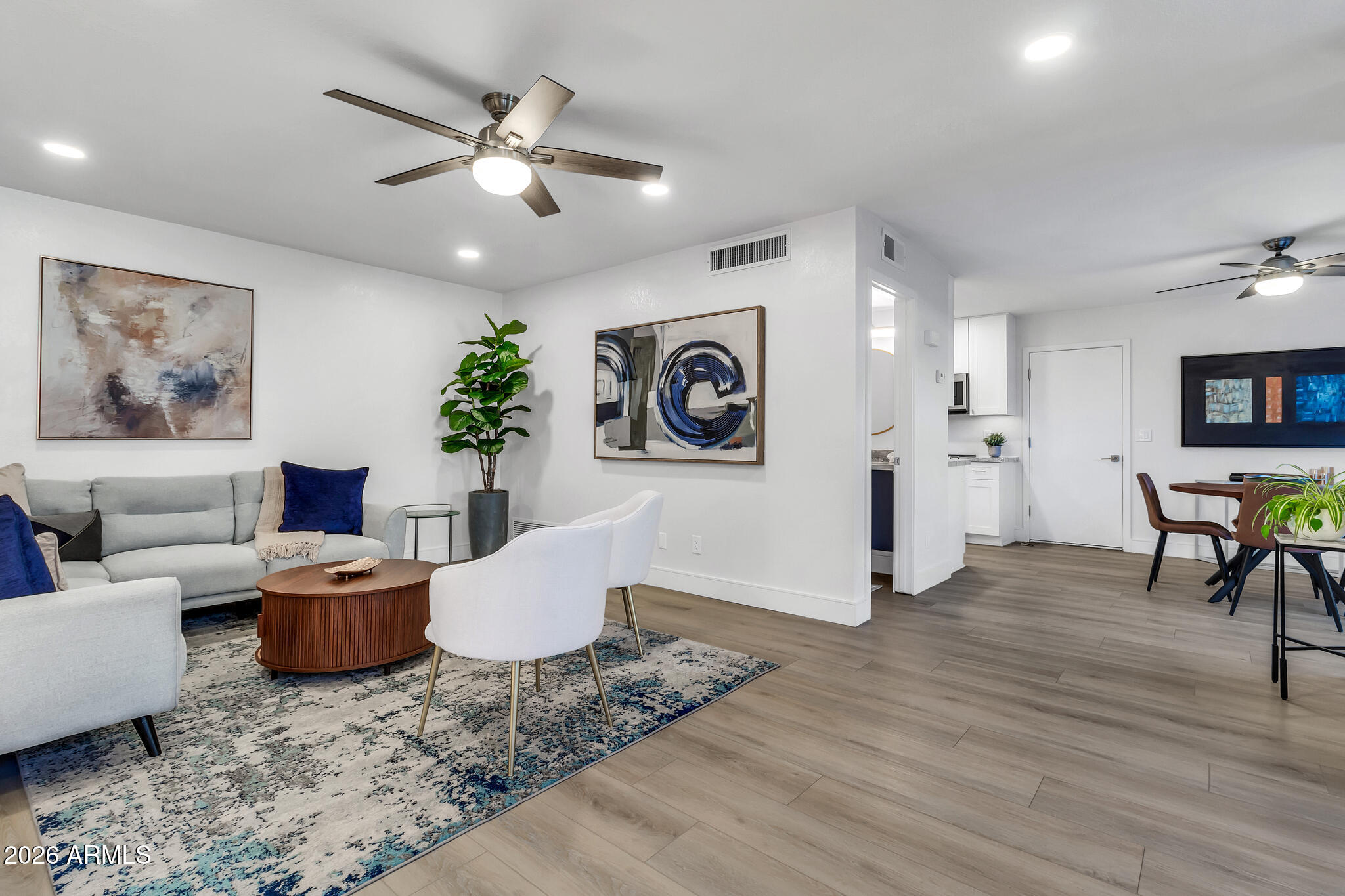 5625 S ADMIRALTY Court C