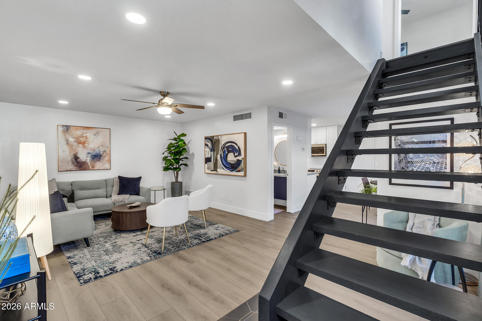 5625 S ADMIRALTY Court C