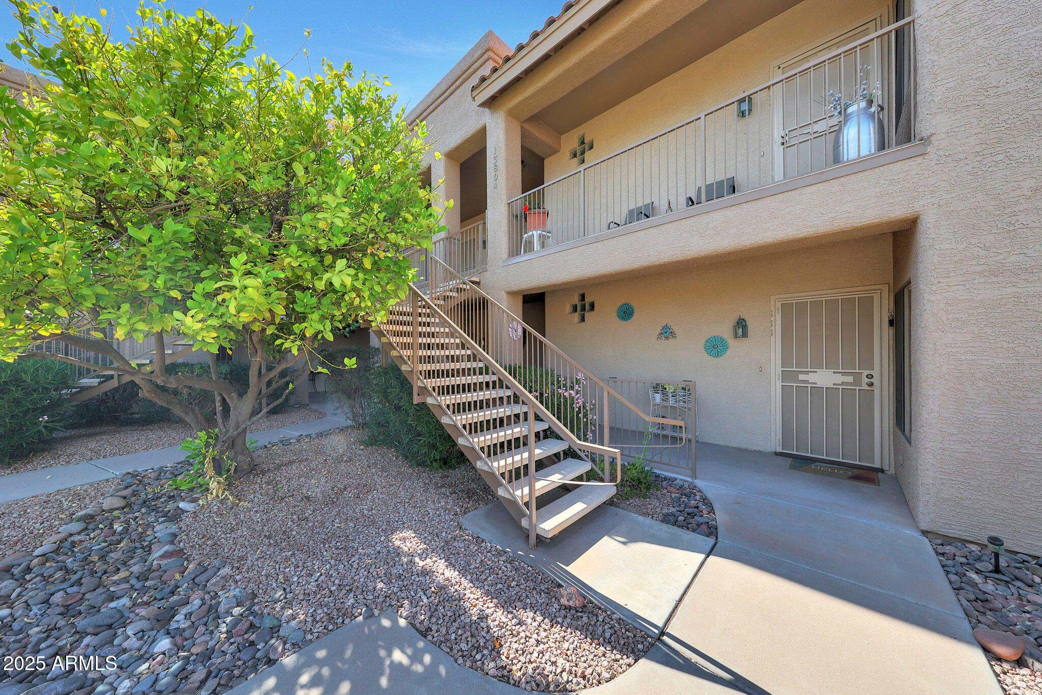 13804 N SAGUARO Boulevard 211