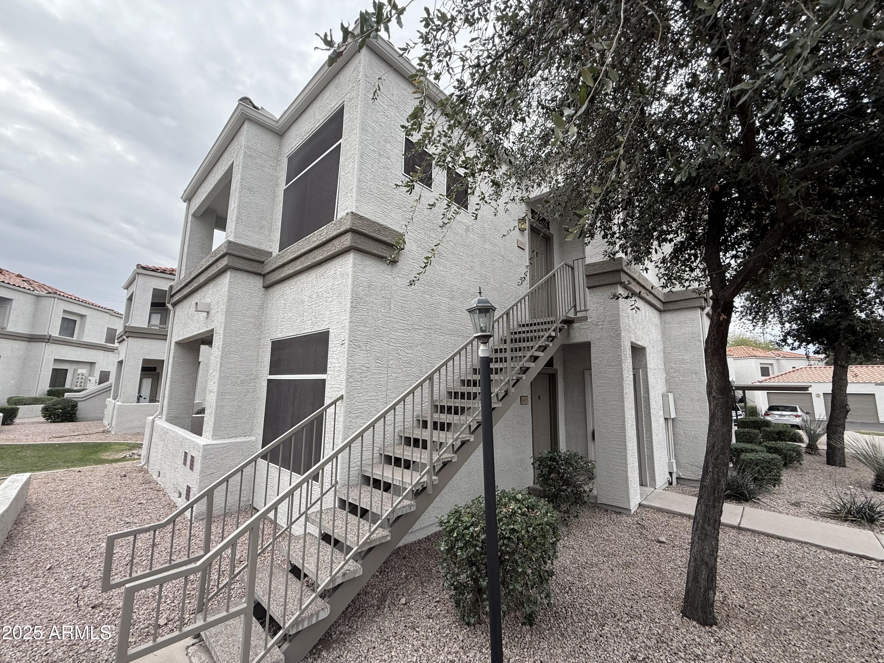 11375 E SAHUARO Drive 2077