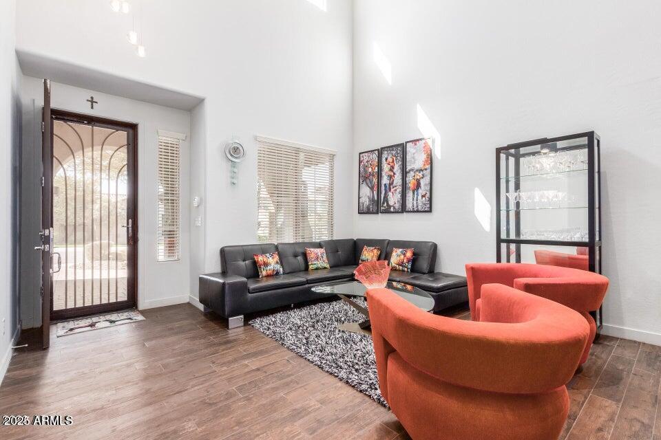 2012 W CHIMNEY ROCK Road