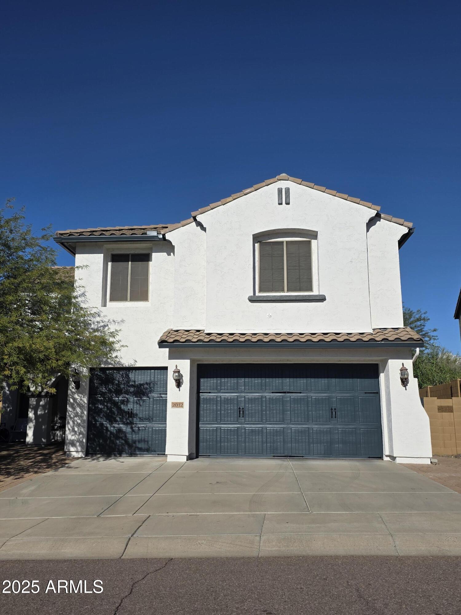 2012 W CHIMNEY ROCK Road