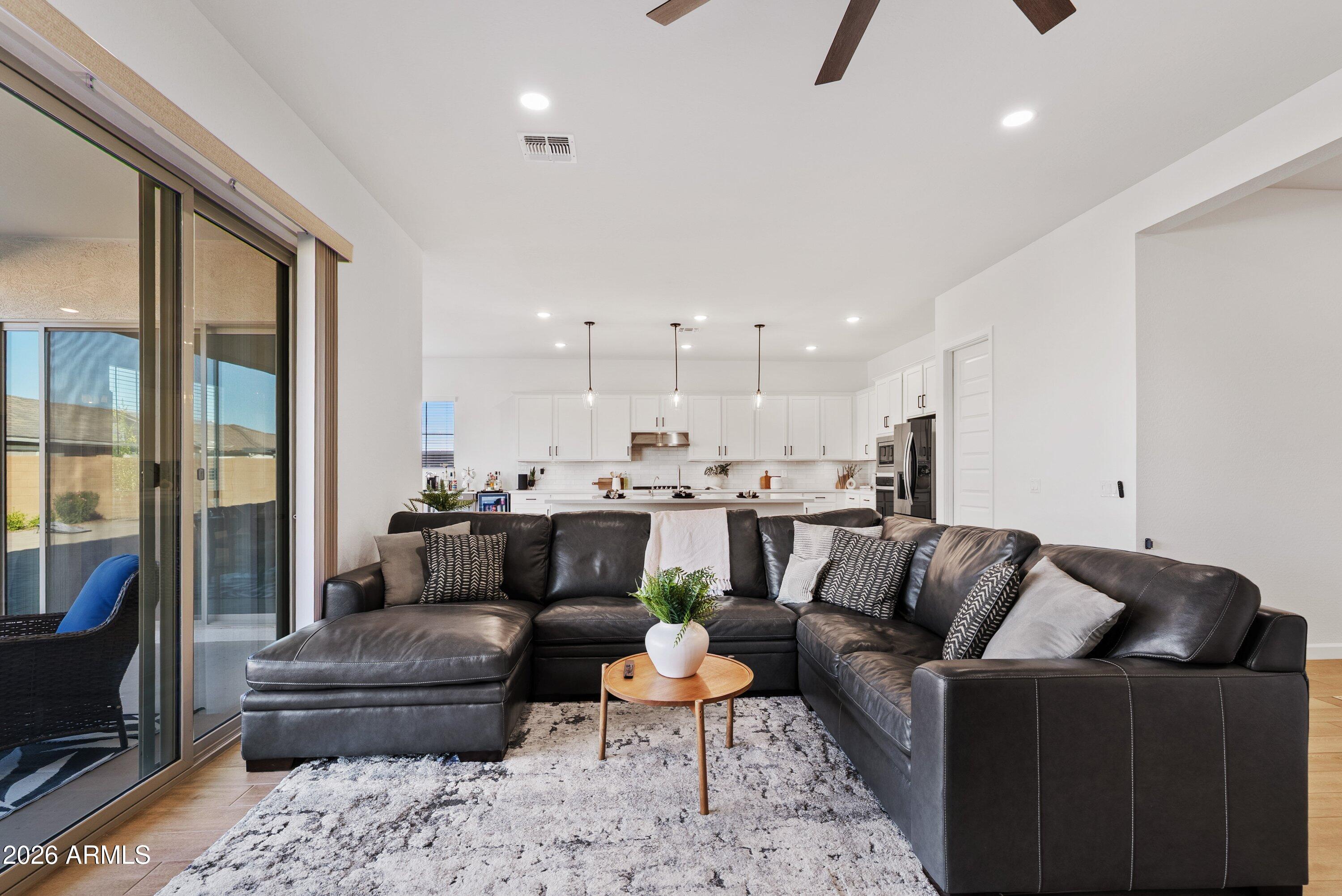 22924 E NIGHTINGALE Road