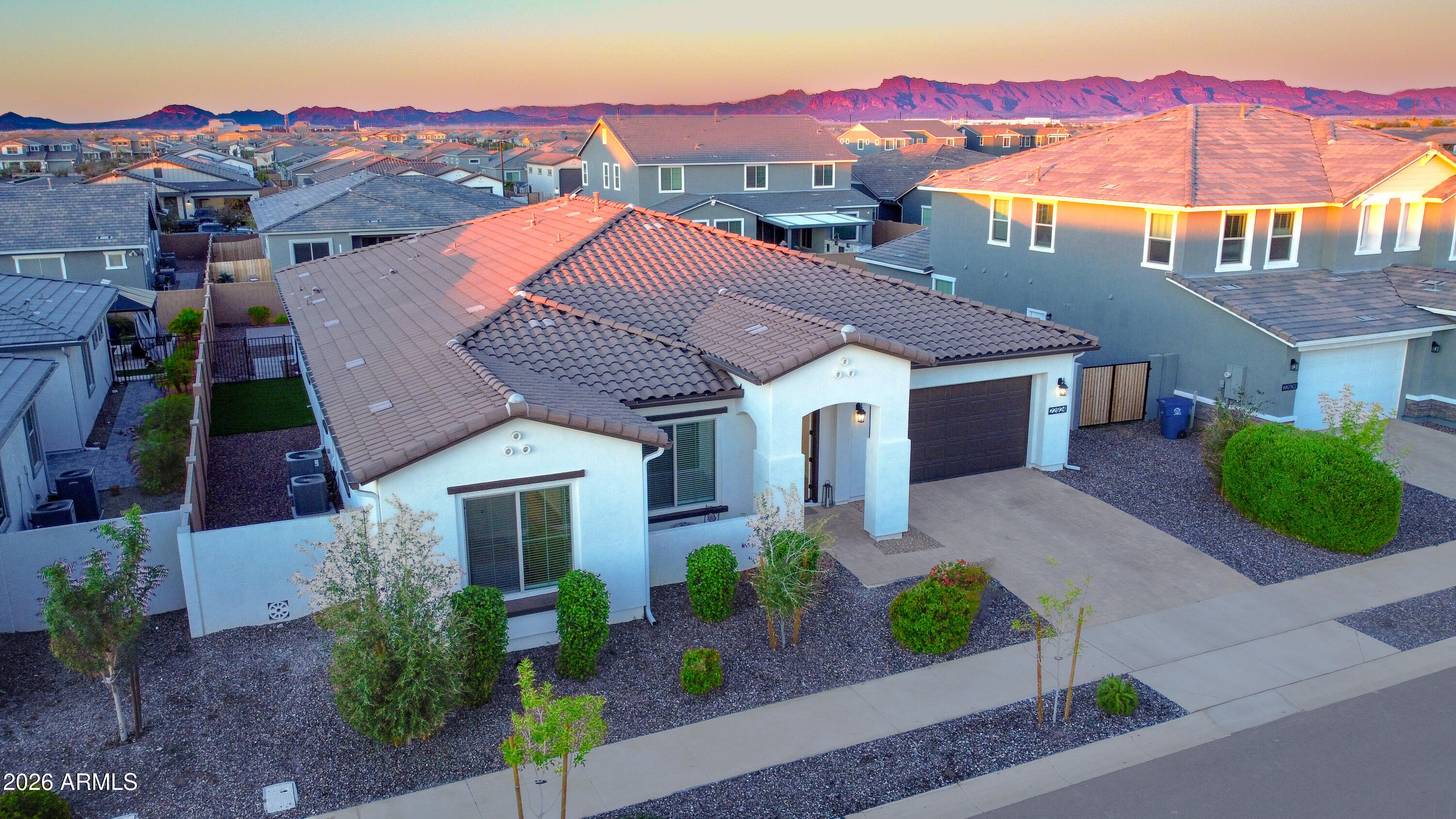 22924 E NIGHTINGALE Road