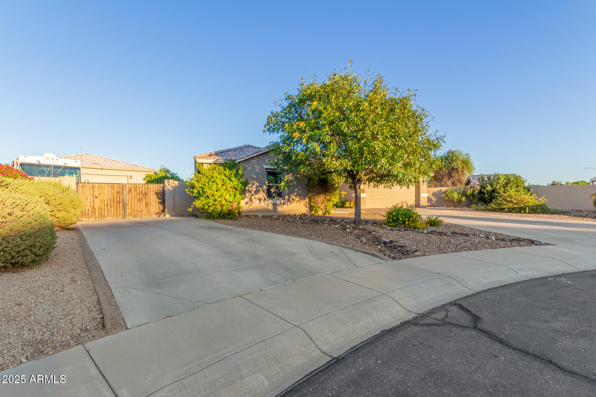 5503 N 83RD Drive