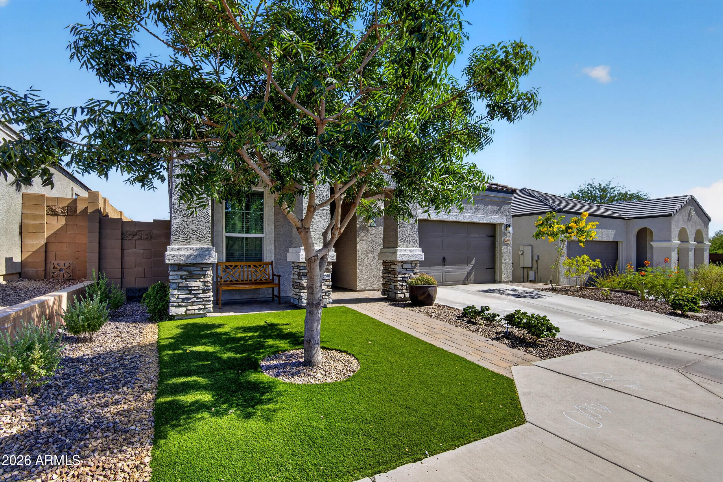 2021 W PLUM Road