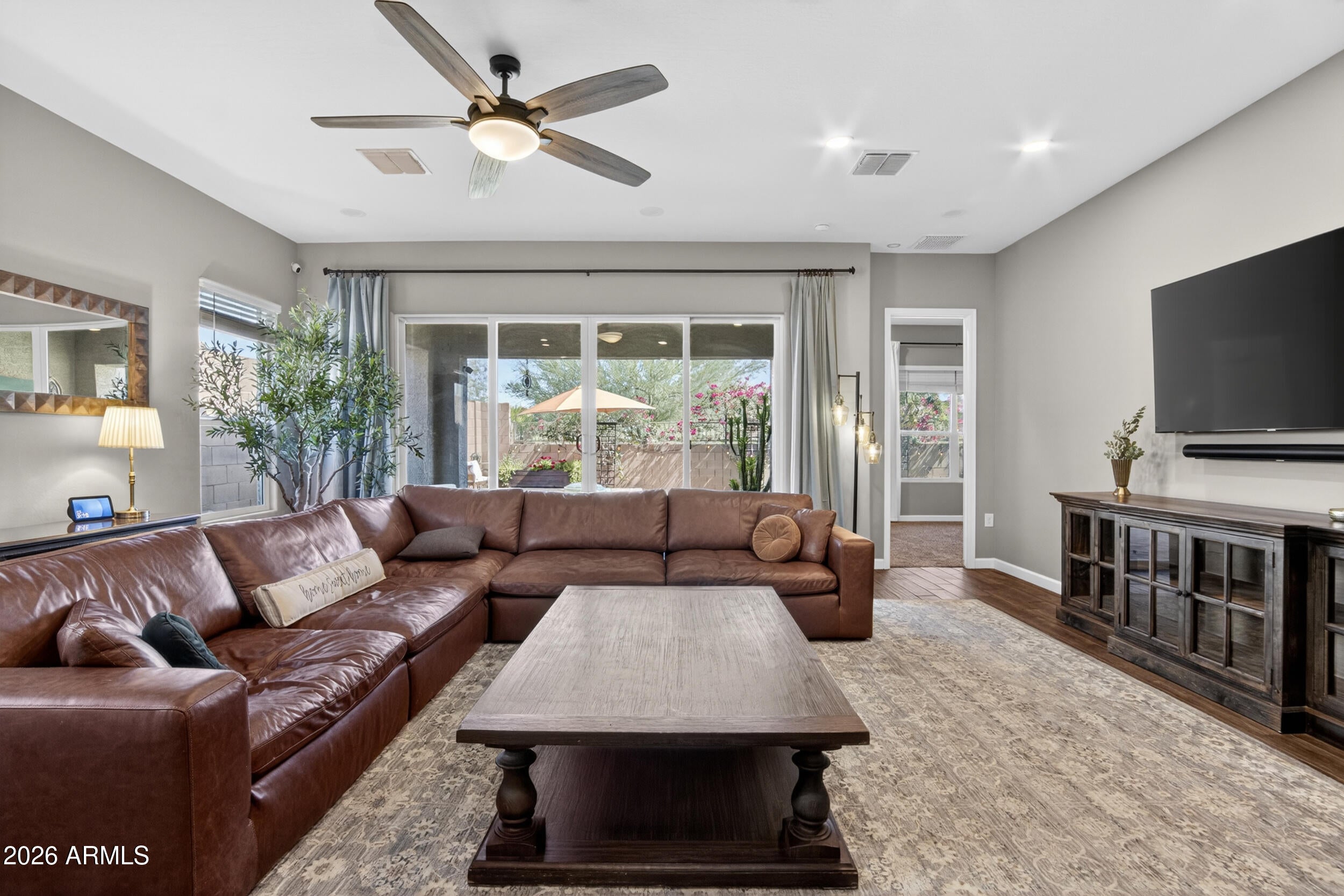 2021 W PLUM Road