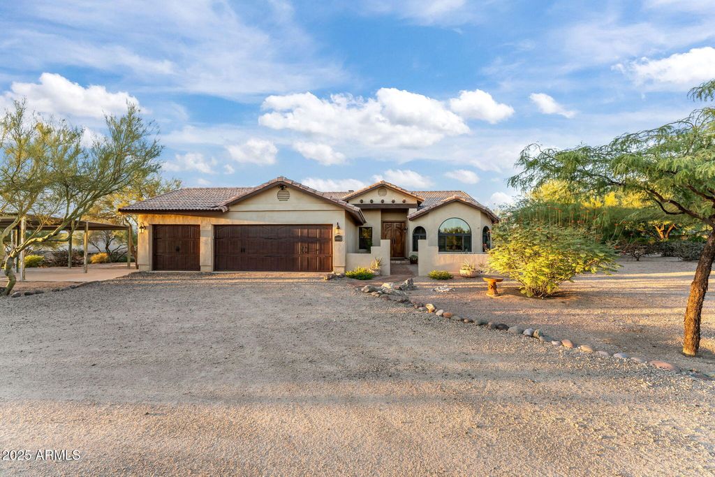 Photo of 6444 E Montgomery Road, Cave Creek, AZ 85331 (MLS # 6928561)