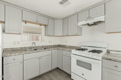 730 S COUNTRY CLUB Drive 5 Mesa AZ 85210