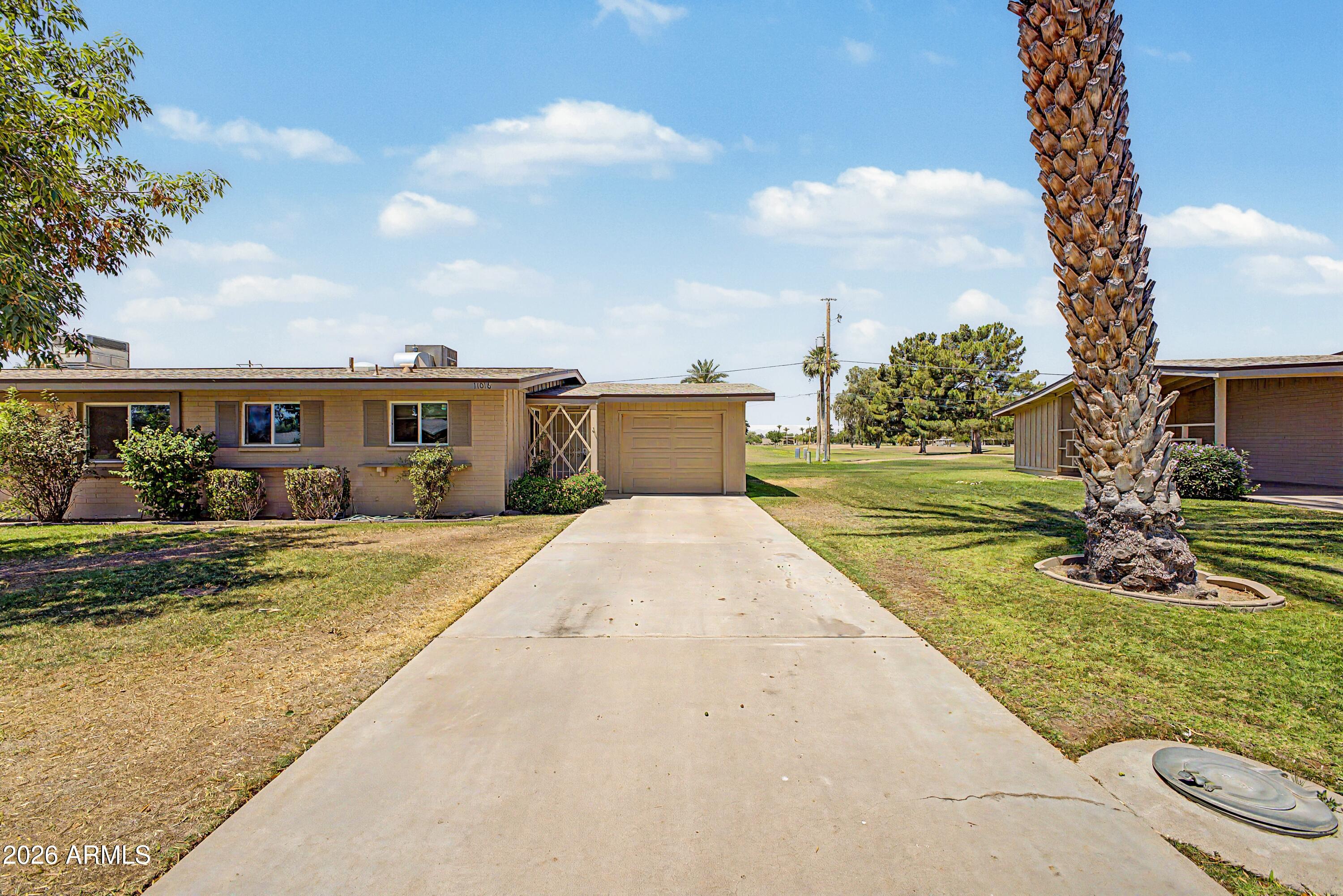 11016 N COGGINS Drive