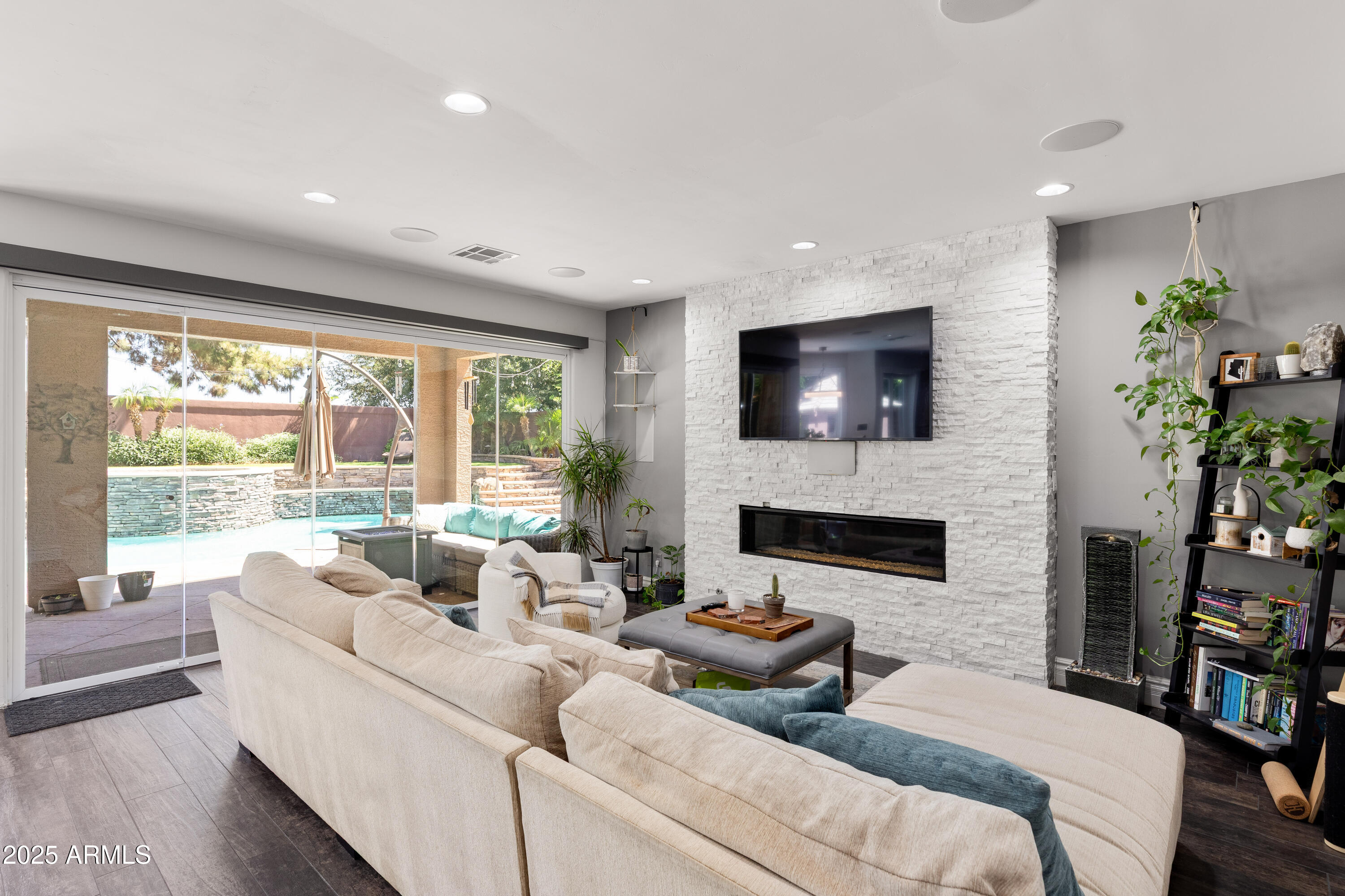 Mesa, Arizona 85206, United States, 4 Bedrooms Bedrooms, ,3 BathroomsBathrooms,Residential,Active,160271