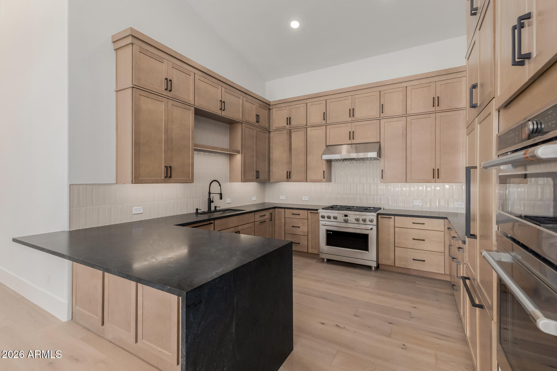 7363 E TURQUOISE Avenue