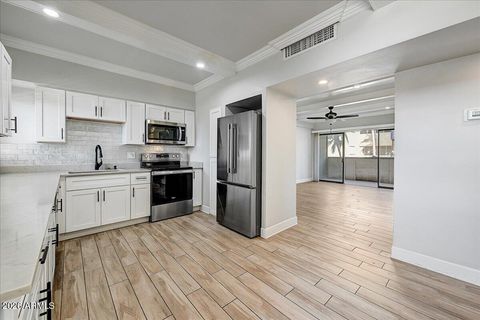 349 E THOMAS Road E302 Phoenix AZ 85012