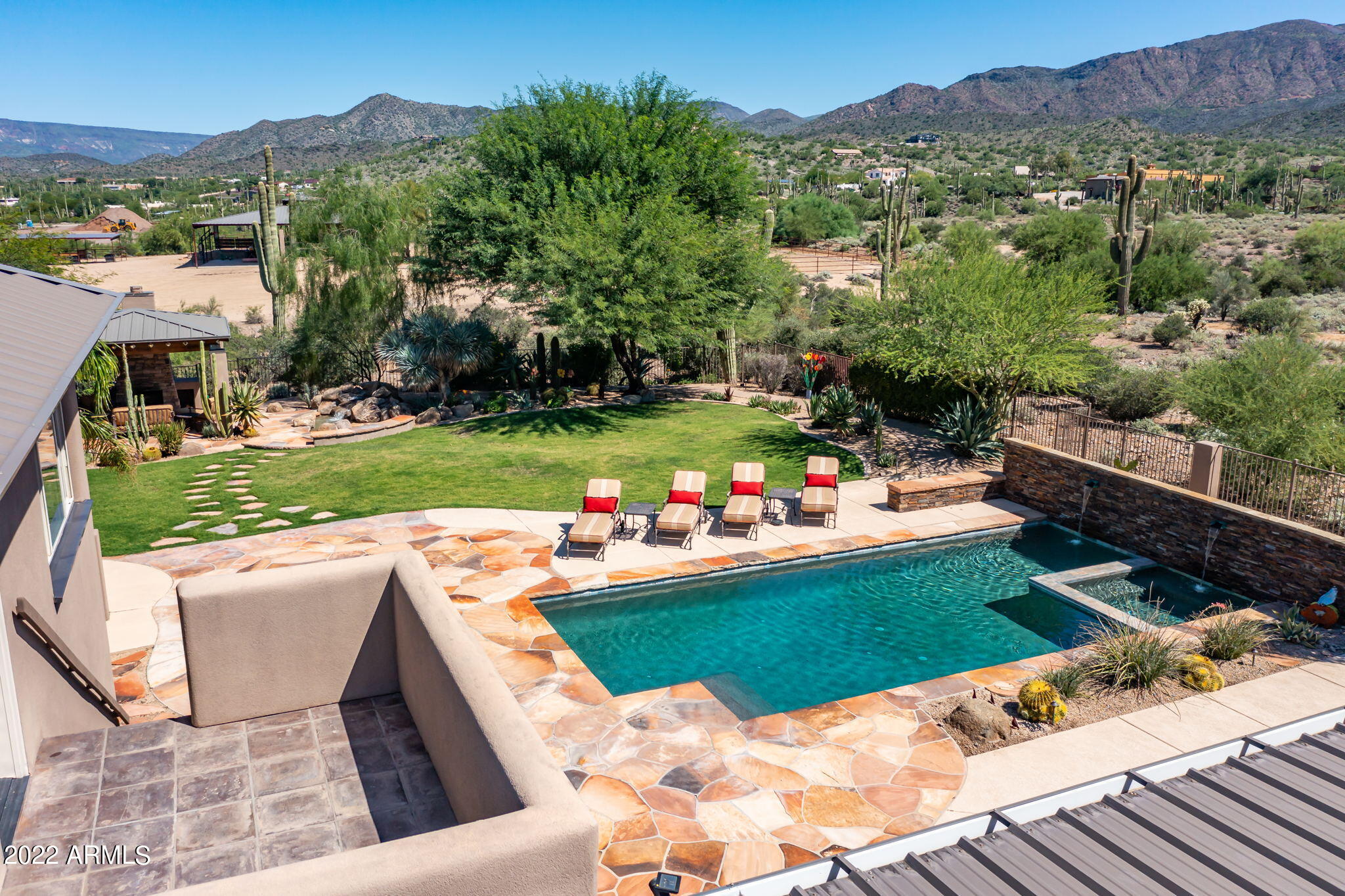 No HOA - Residential