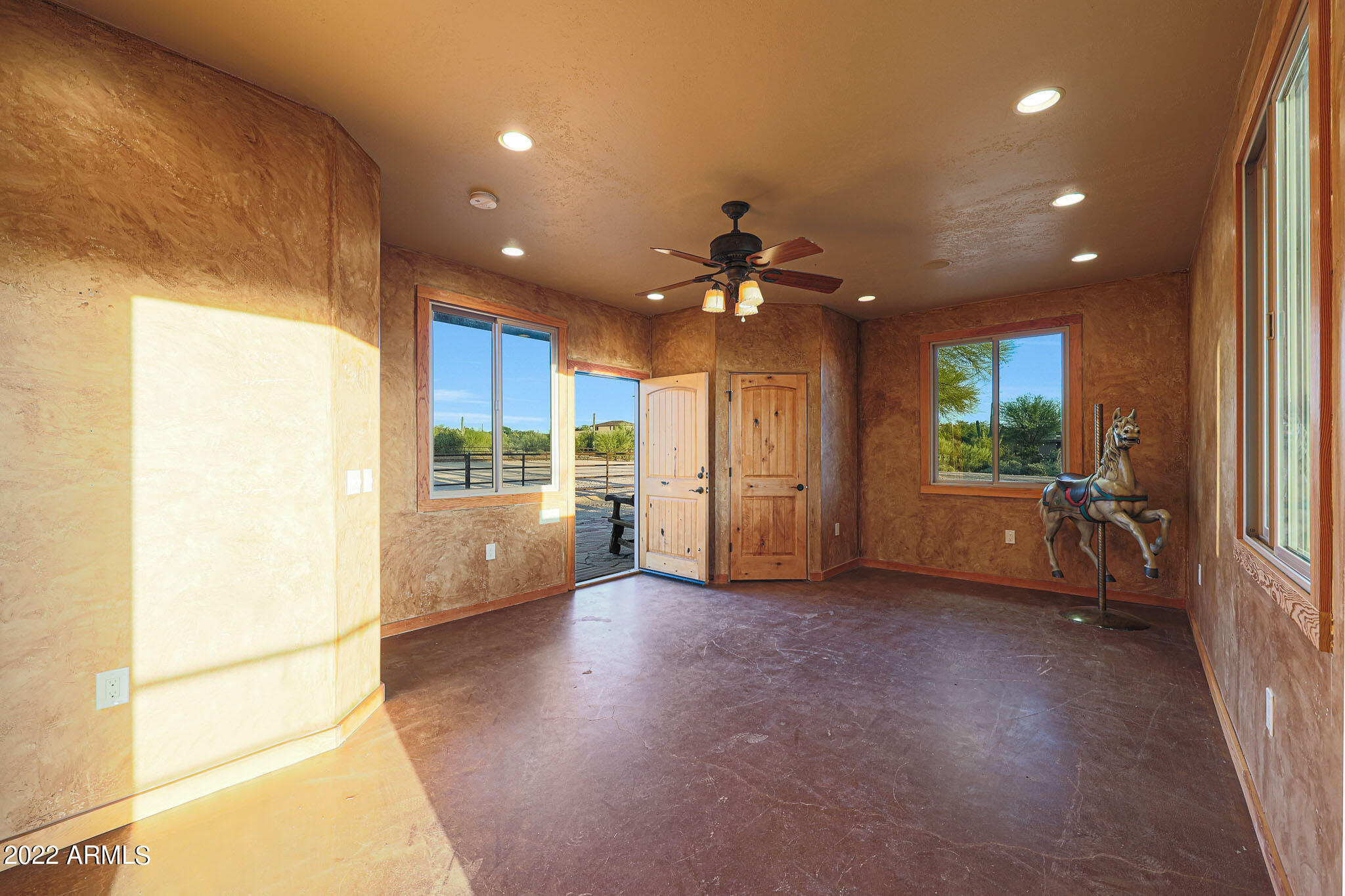 No HOA - Residential