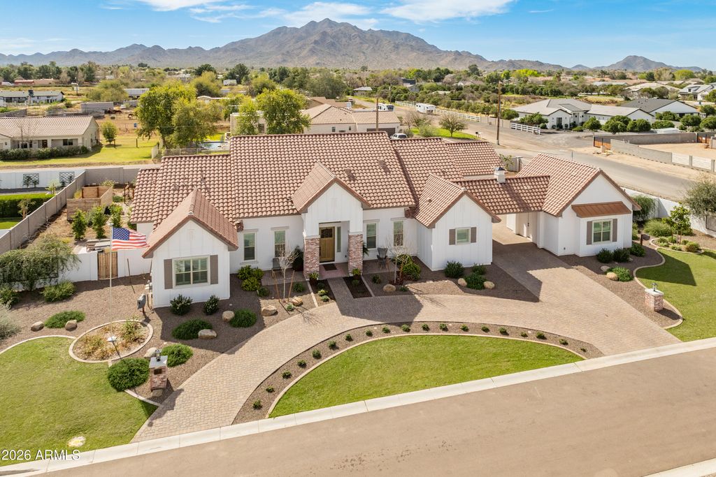 Photo of 17811 E Augusta Avenue, Queen Creek, AZ 85142 (MLS # 6990151)