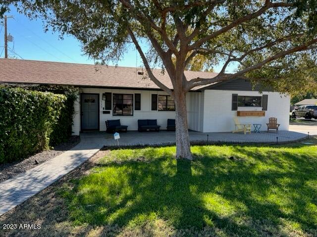 715 W Tuckey Lane