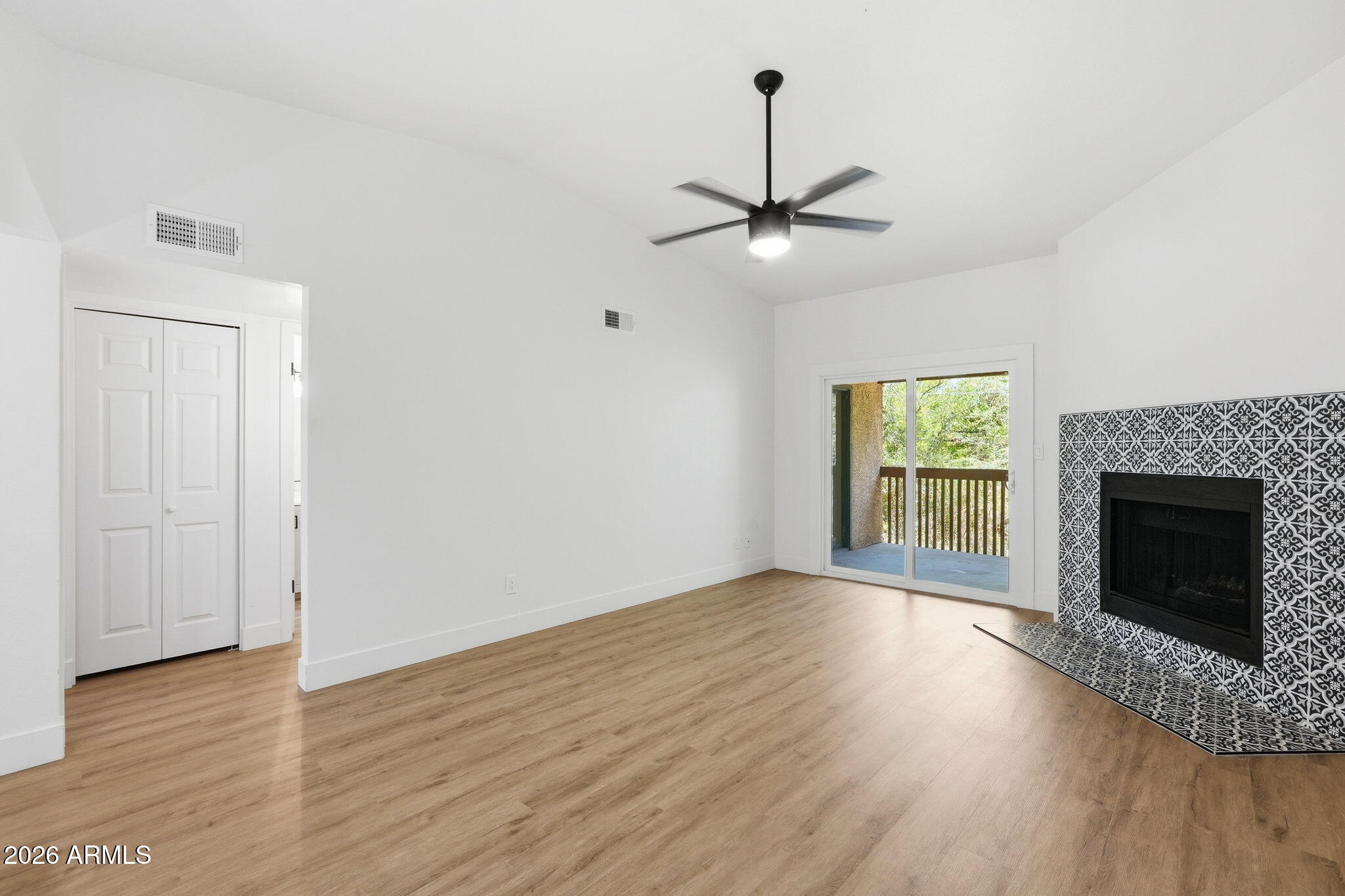 52ND STREET VILLAS - Residential