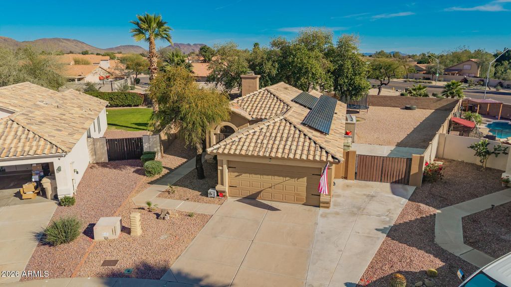 Photo of 21911 N 74th Drive, Glendale, AZ 85310 (MLS # 6987399)