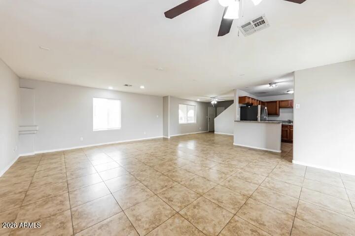 12621 N 37TH Drive