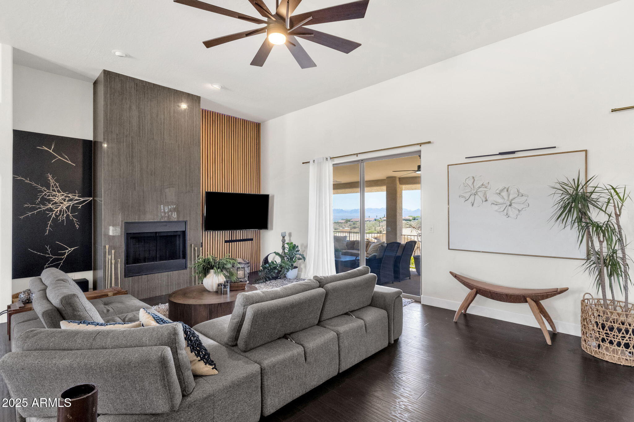 15513 E PALISADES Boulevard