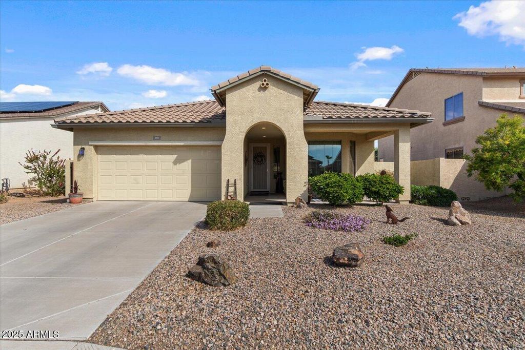 Photo of 144 W Bahamas Drive, Casa Grande, AZ 85122 (MLS # 6836909)