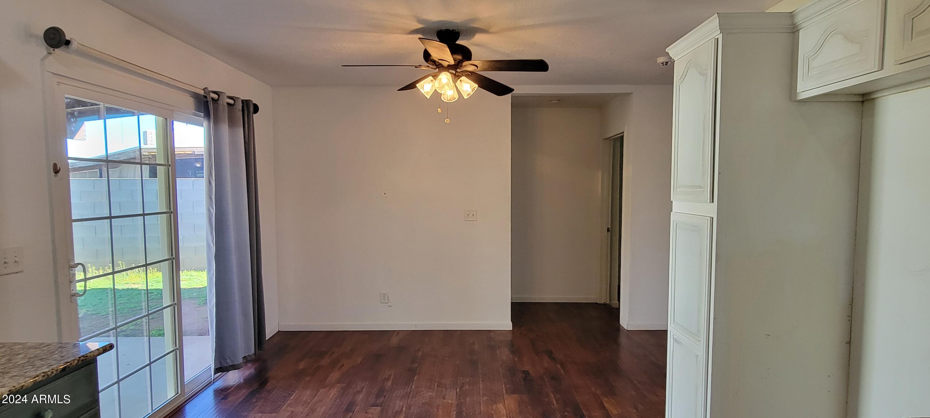 VISTA VILLAGE 5 - Residential