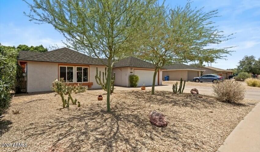 4247 E AHWATUKEE Drive