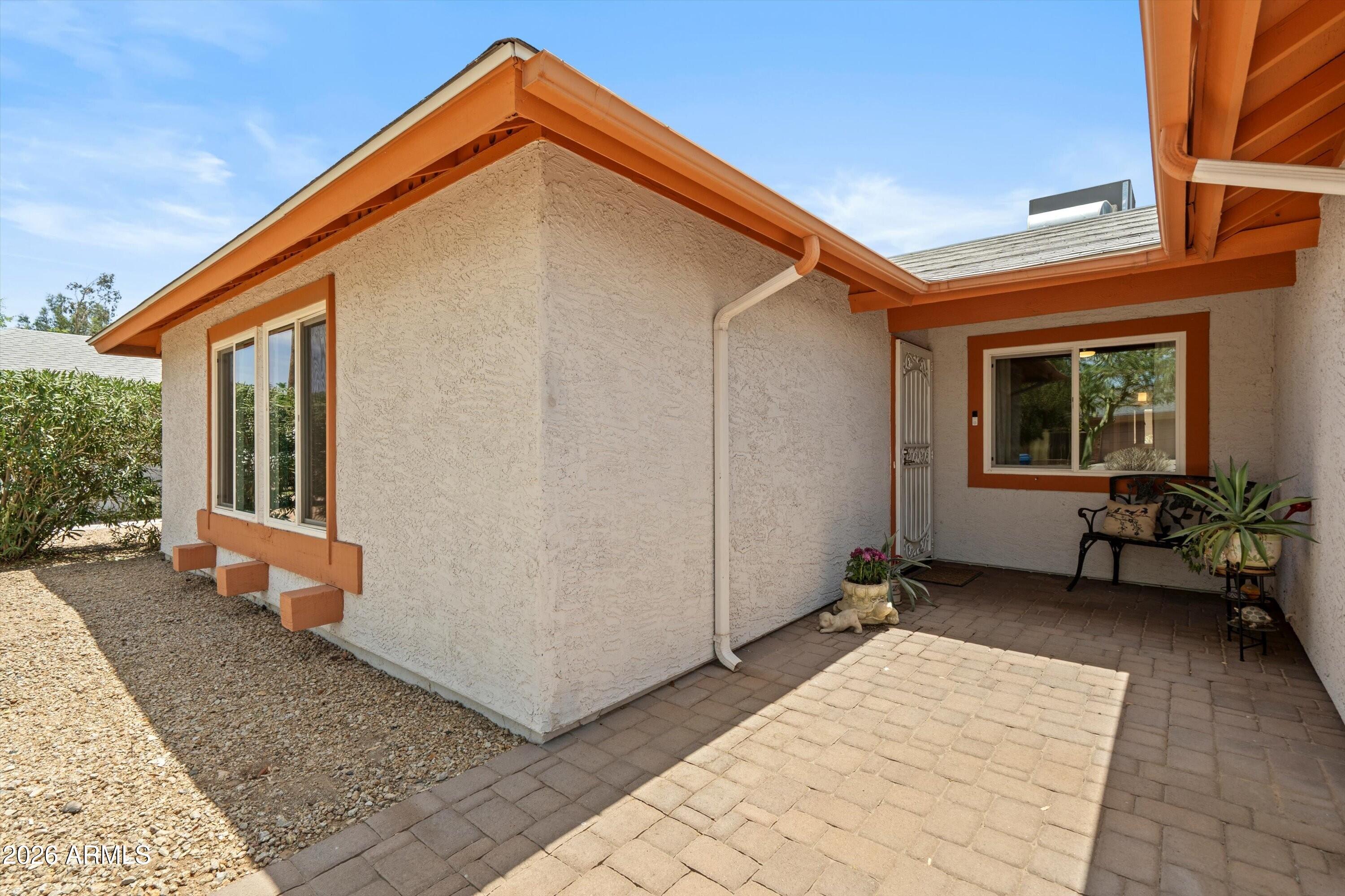 4247 E AHWATUKEE Drive