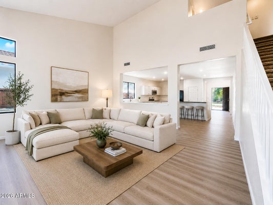 8212 W FOREST GROVE AVE, PHOENIX, AZ 85043 - Image 2406001185d72a385dfd30adf6f4b76f/308485489