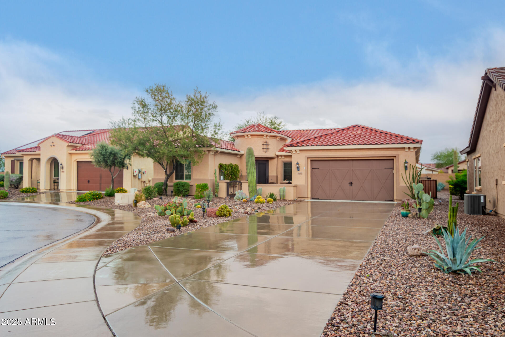 4555 N GENERAL Court