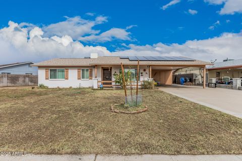 7520 W GLENROSA Avenue Phoenix AZ 85033