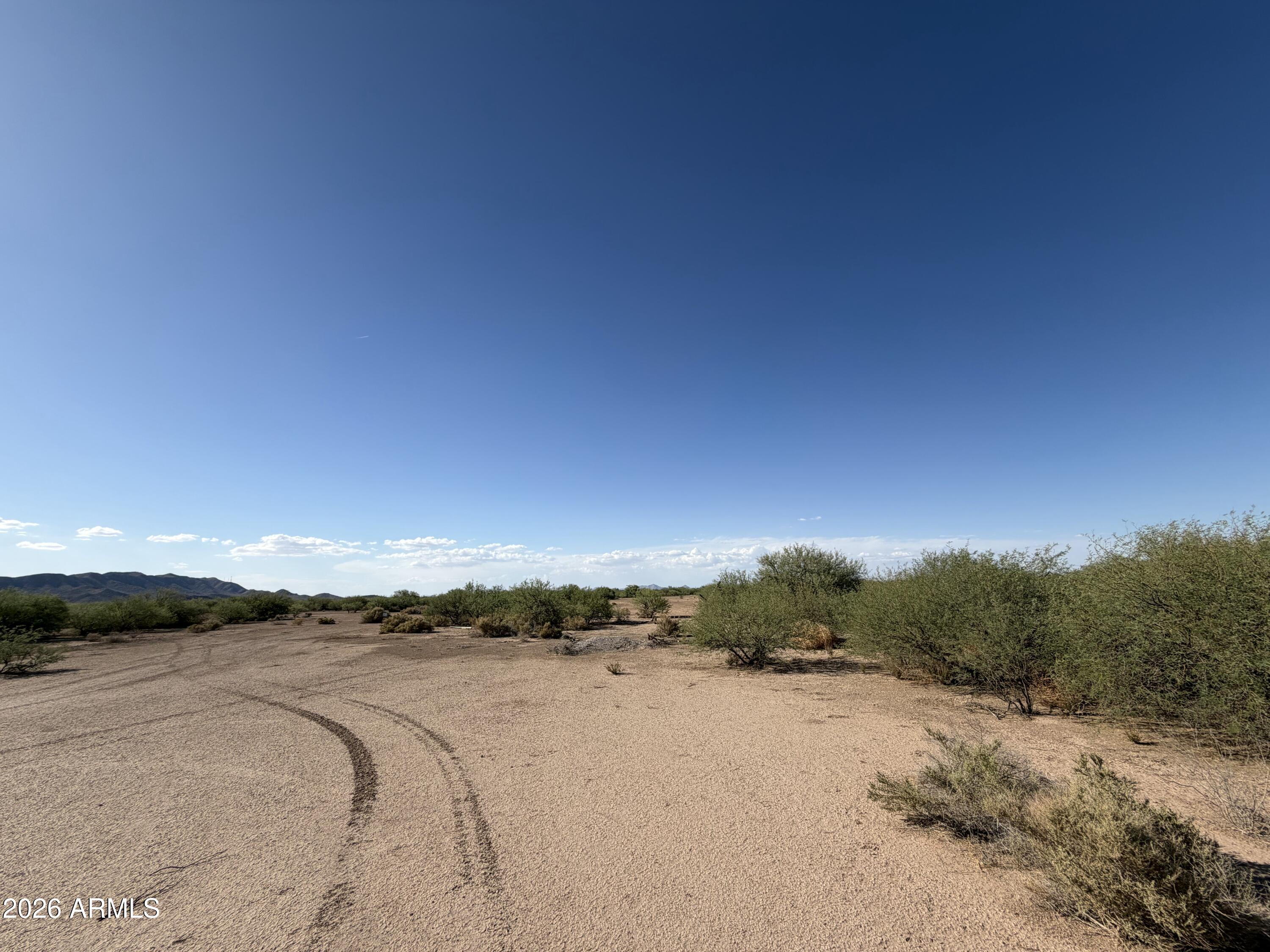 TOLTEC/ARIZONA VALLEY UNIT THIRTY TWO - Land