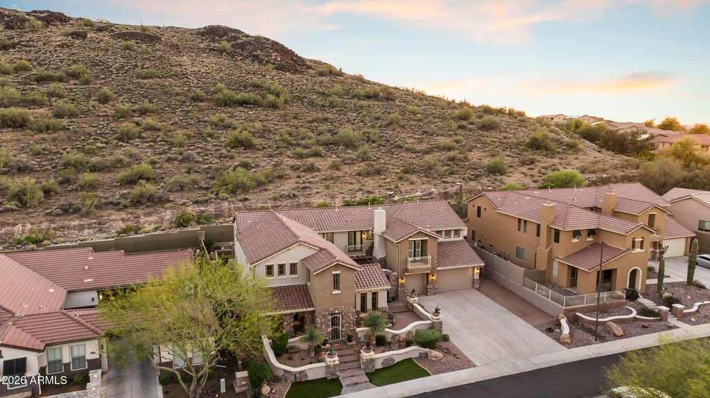 Photo of 3611 W Hidden Mountain Lane, Phoenix, AZ 85086 (MLS # 6998165)