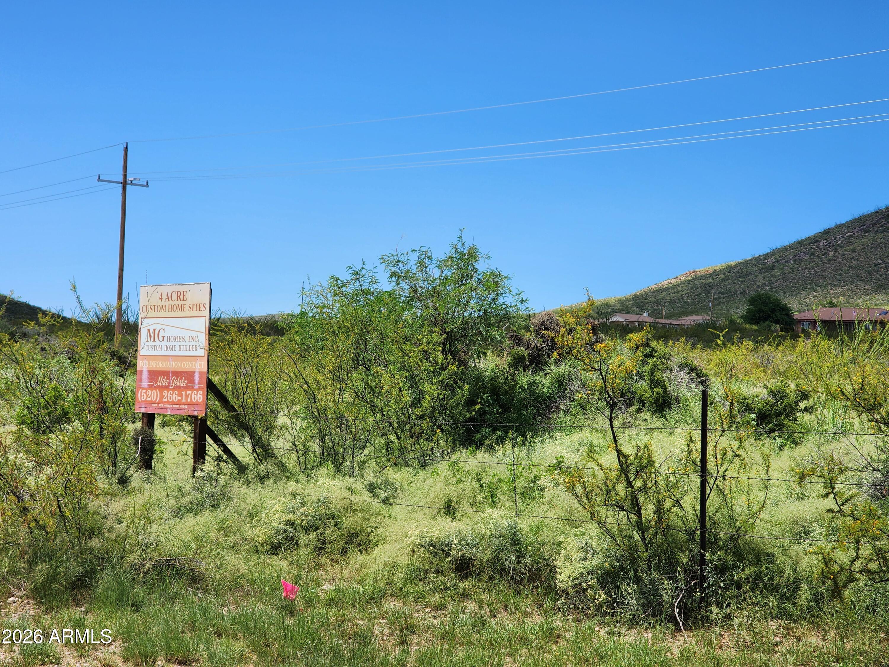 lot 5 E Highway 82 -- 2