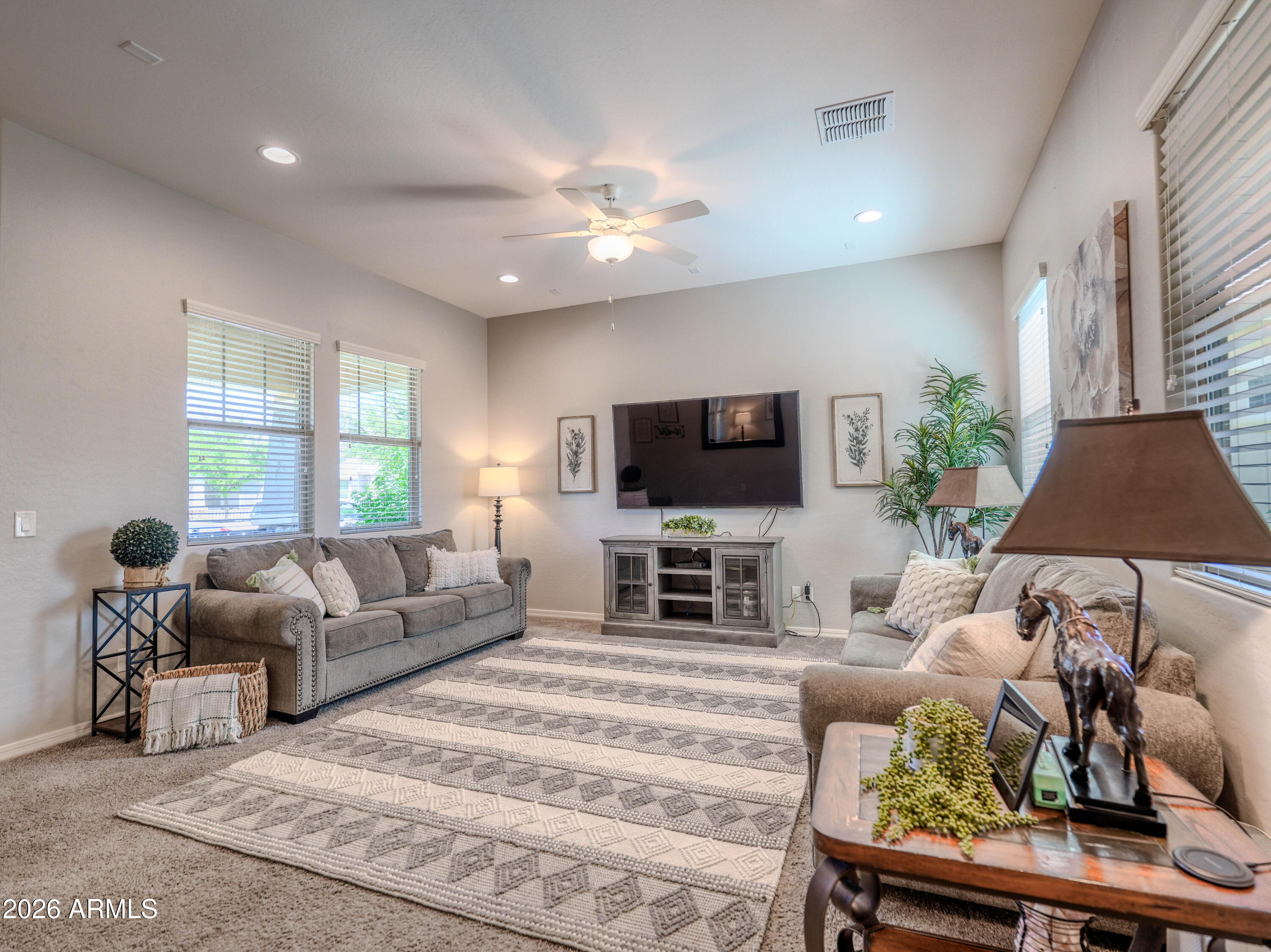 4429 E Skousen Street